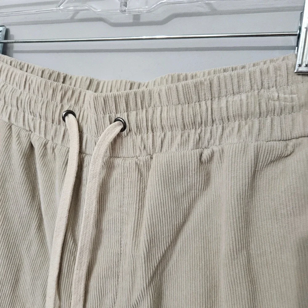 Criquet Mens Tan Corduroy Elastic Waist Drawstring Shorts Size Medium Khaki 7in